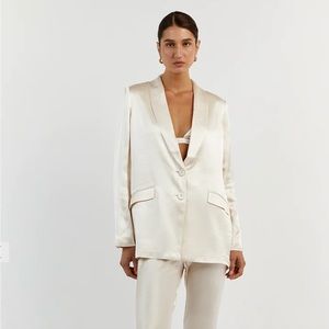 DISSH AISLE PEARL SATIN BLAZER